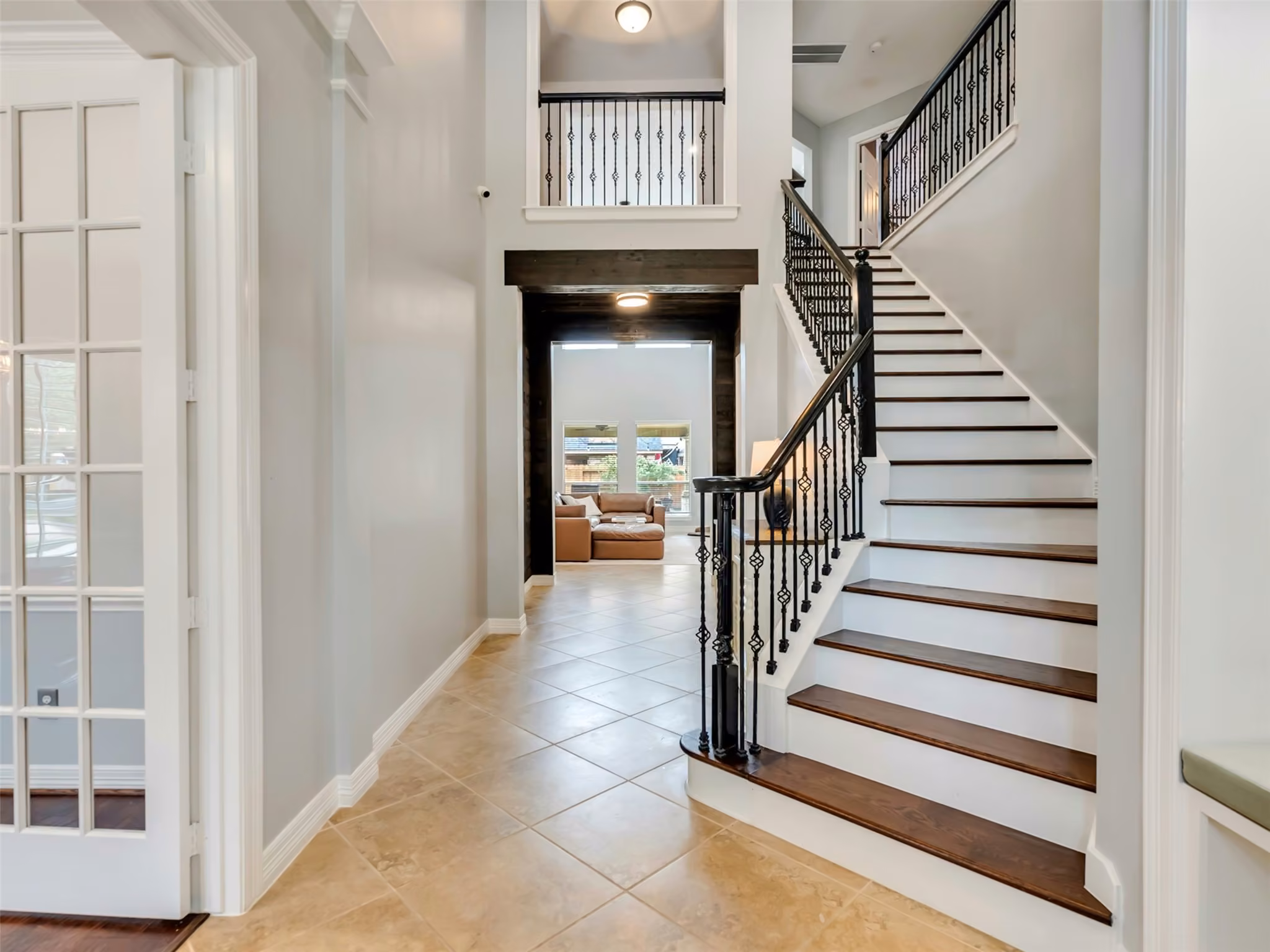 Photo 4 of 16019 Ormonde Crossing Drive, Cypress, TX