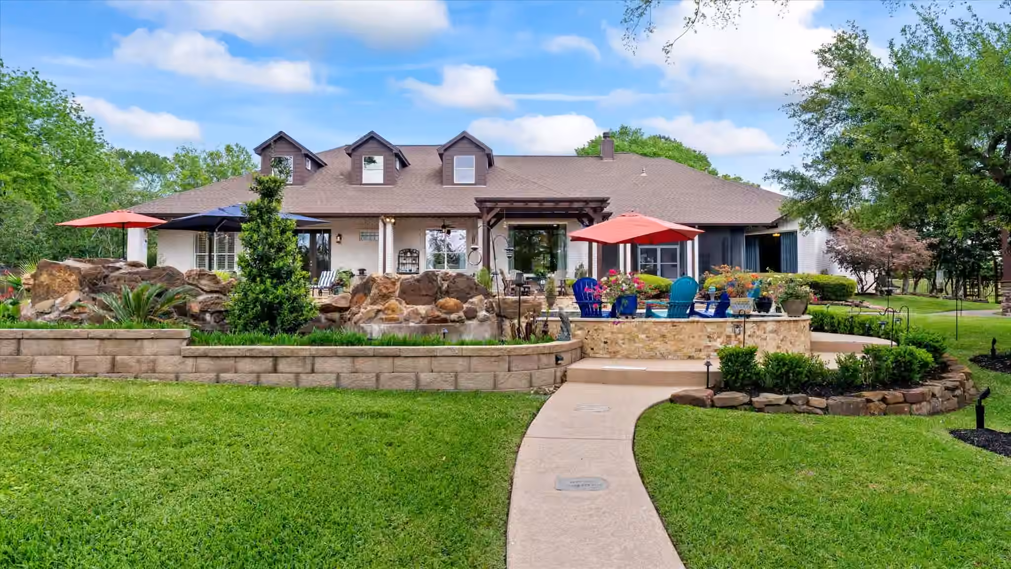 Photo 2 of 18703 Palm Beach Boulevard, Conroe, TX
