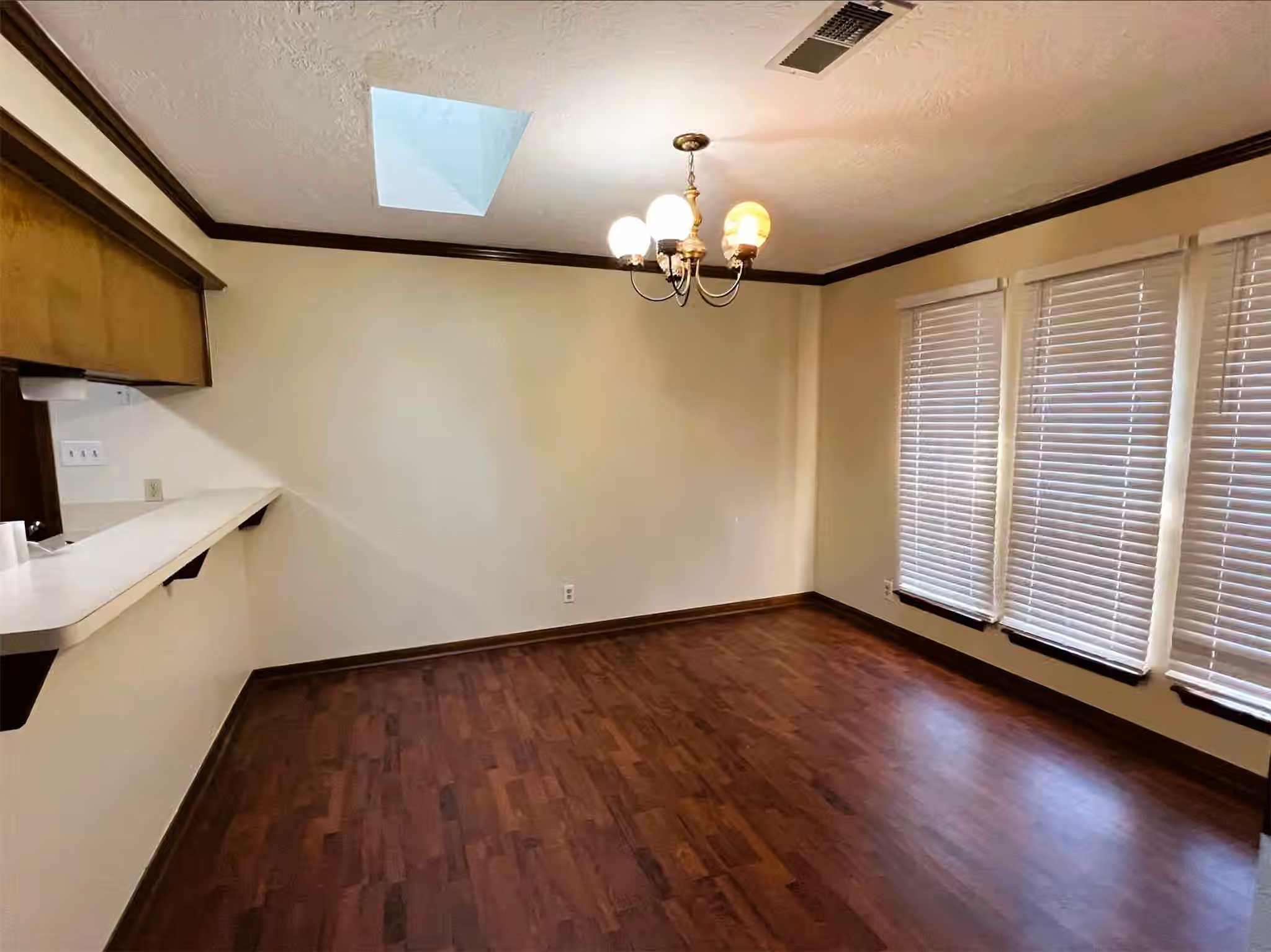 Photo 6 of 102 Briar Ridge Drive, Bellville, TX