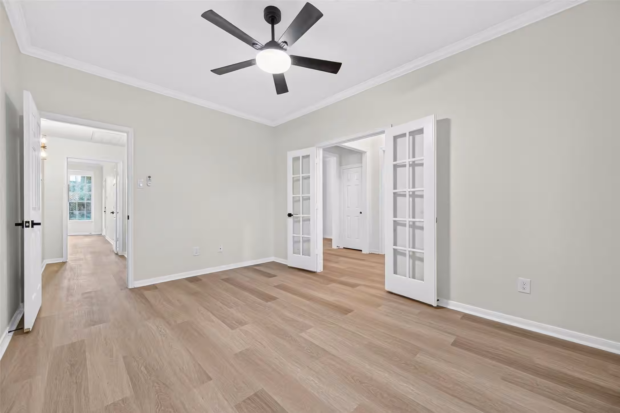 Photo 5 of 12514 Leytonstone Street, Tomball, TX