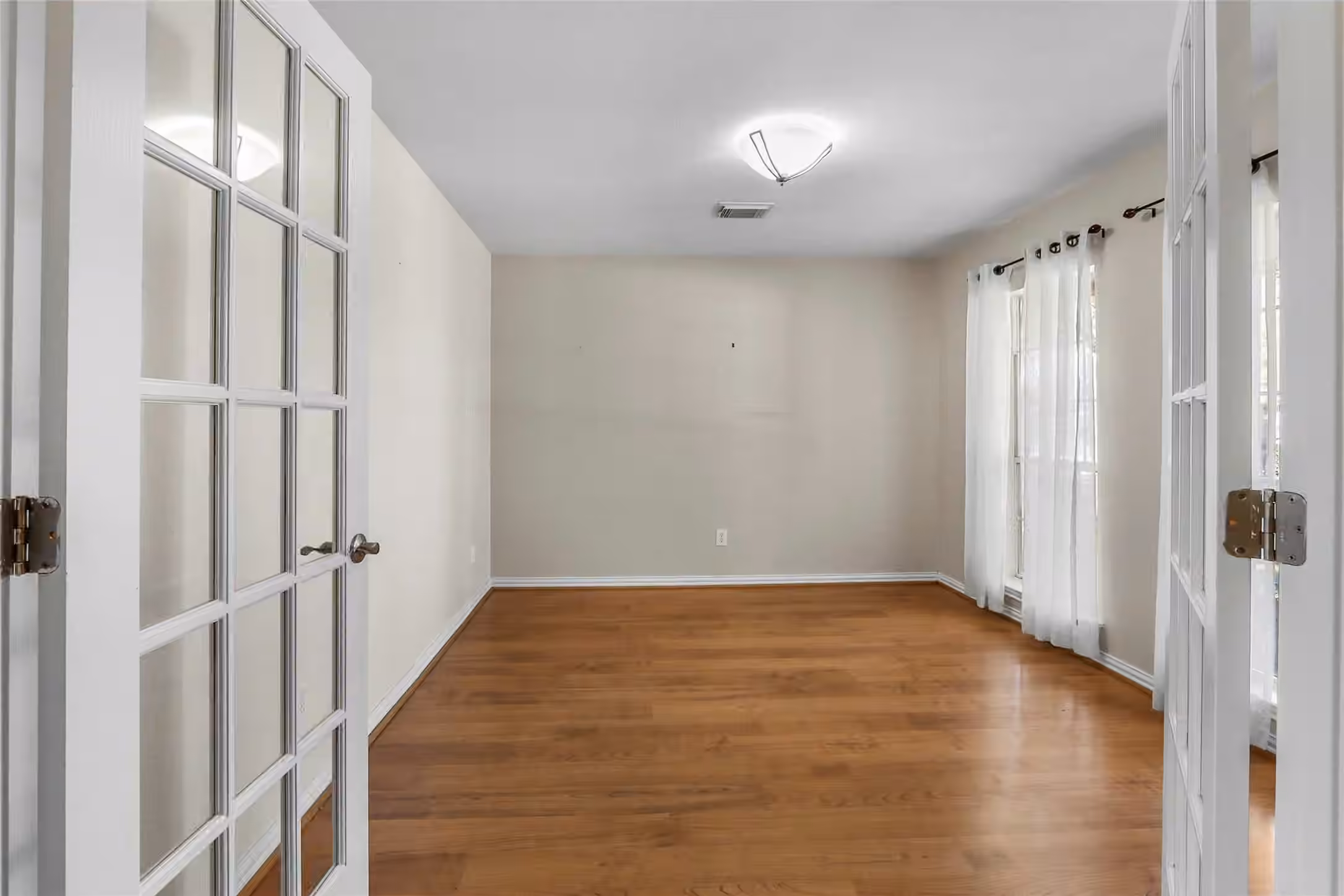 Photo 5 of 1611 Brady Creek Lane, Richmond, TX
