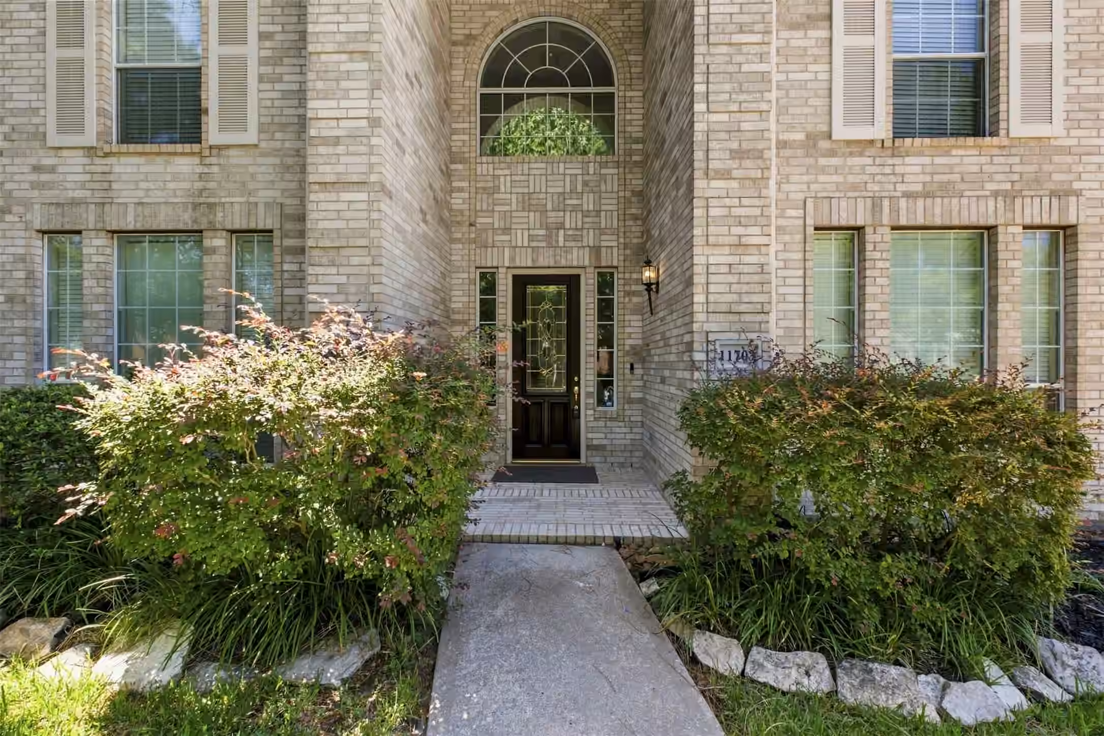 Photo 2 of 11703 Hillsgate Court, Tomball, TX