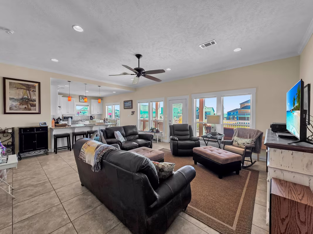 Photo 4 of 2383 SANDPIPER, Crystal Beach, TX