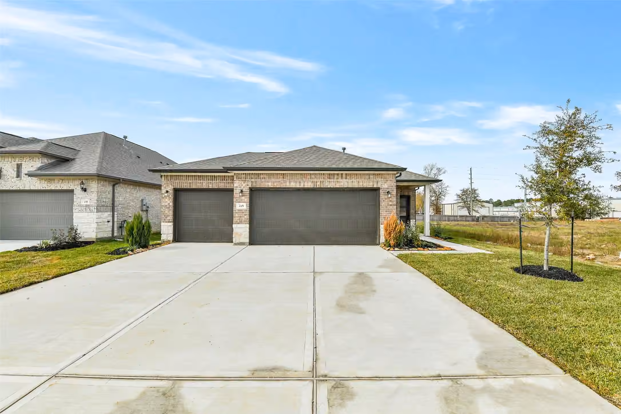 Photo 2 of 245 Harlingen Drive, Magnolia, TX