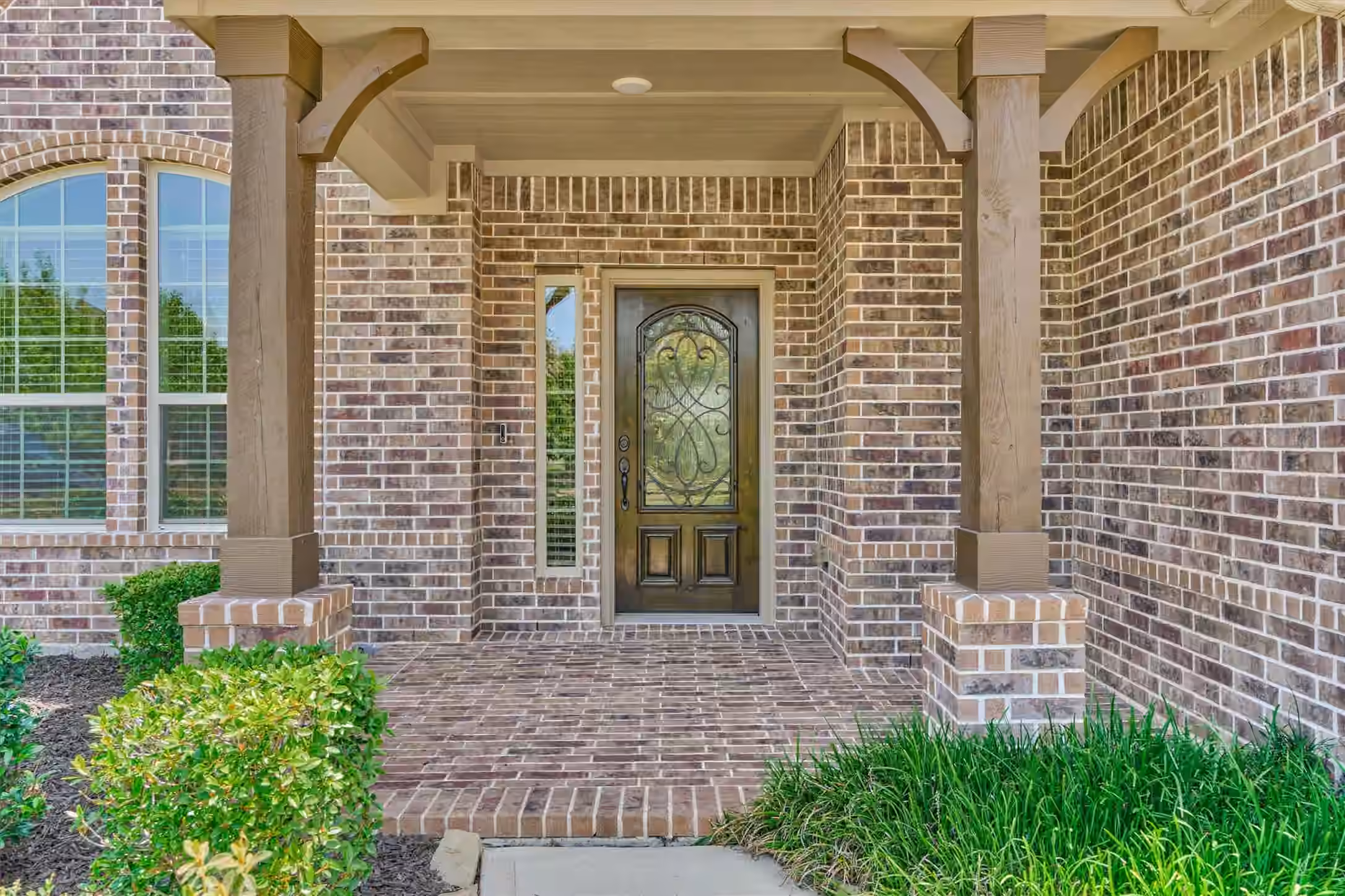 Photo 4 of 1219 Night Owl Court, Conroe, TX