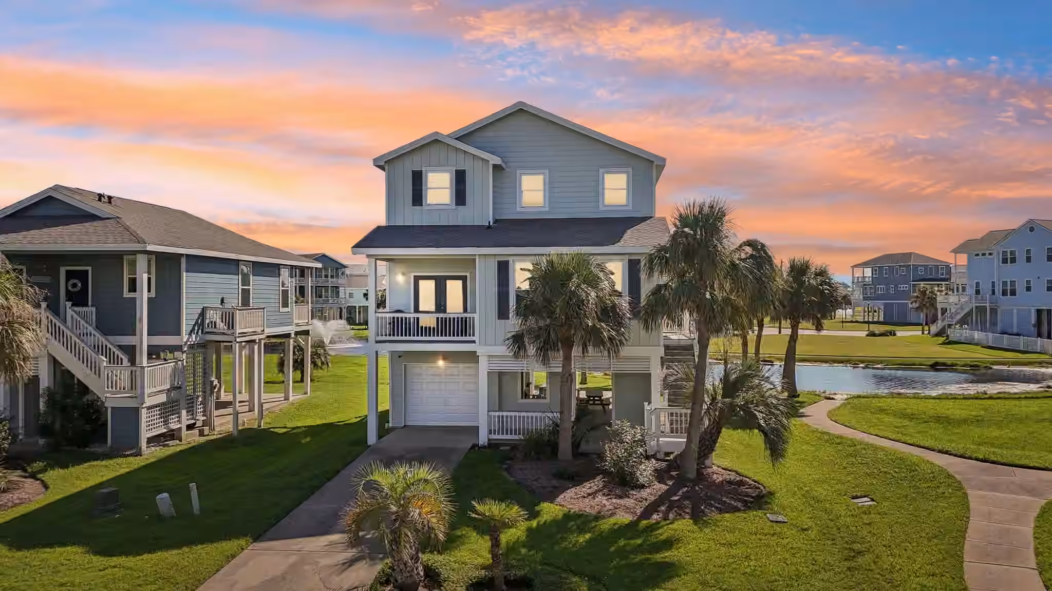 Photo of 4130 King Rail Circle, Galveston, TX