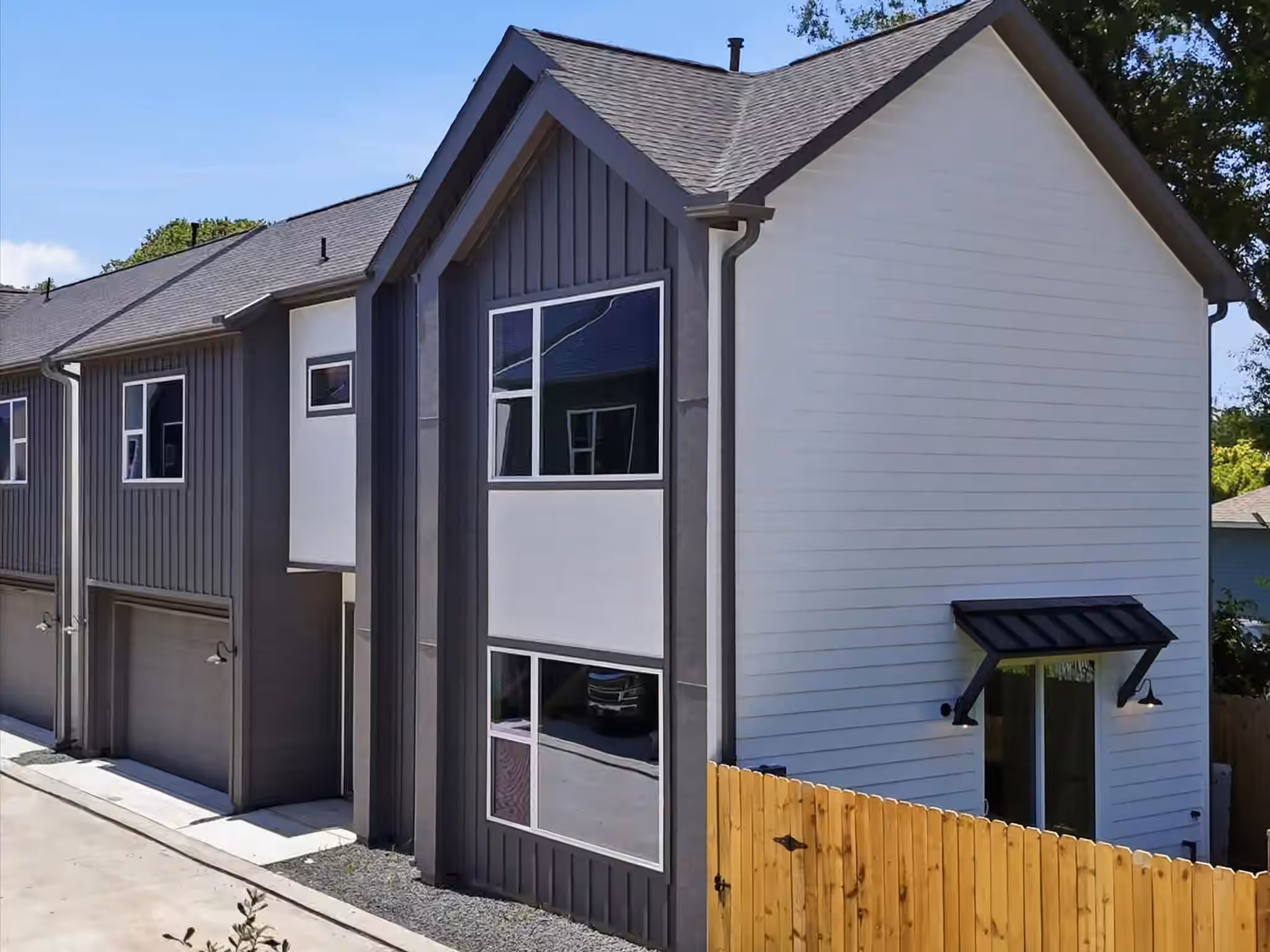 Photo of 1935 Dewalt Street, Houston, TX 77088