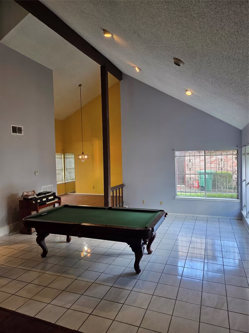 Photo 3 of 7707 Candlegreen Lane, Houston, TX