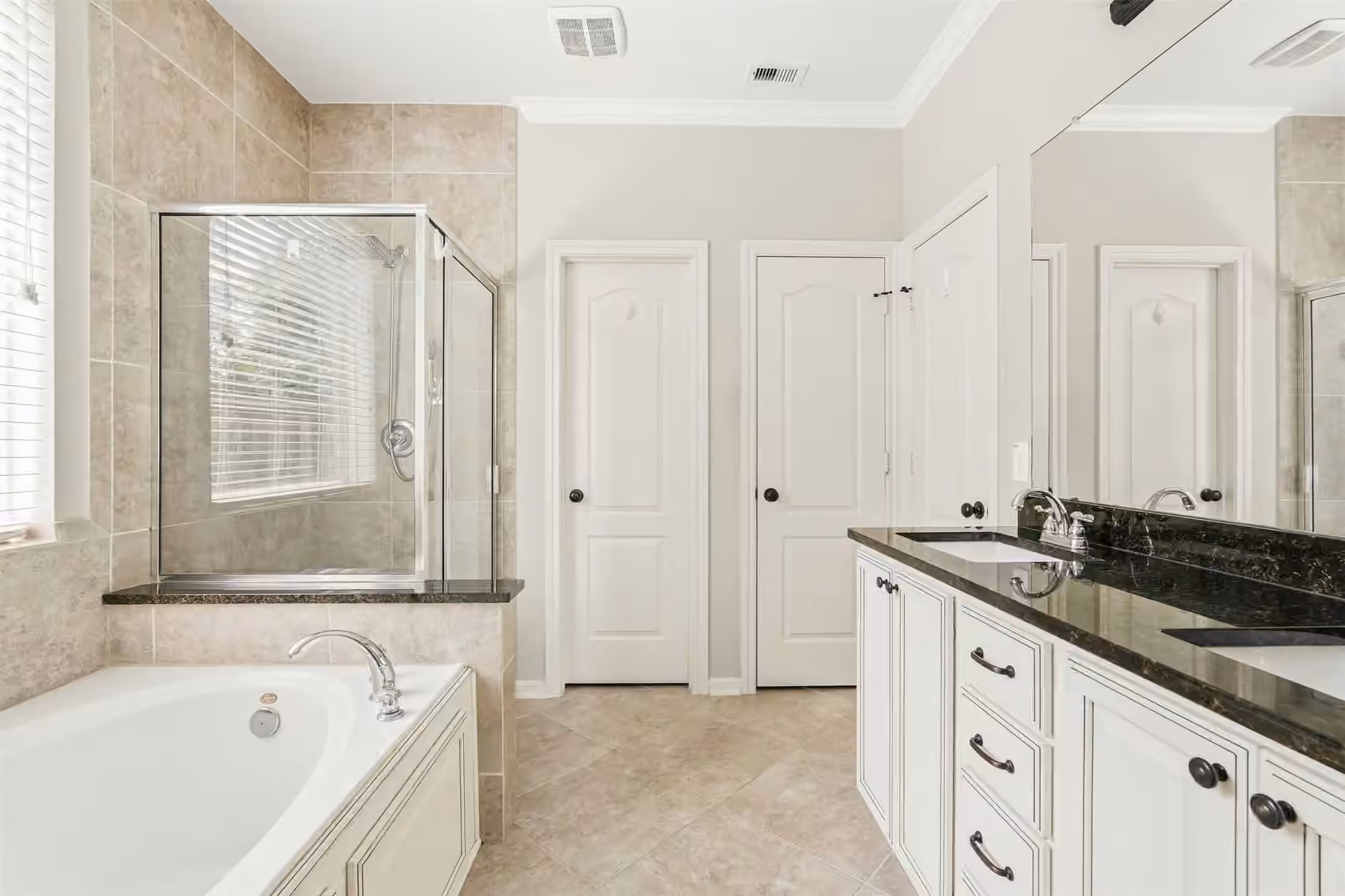 Photo 7 of 115 Red Eagle Court, Montgomery, TX
