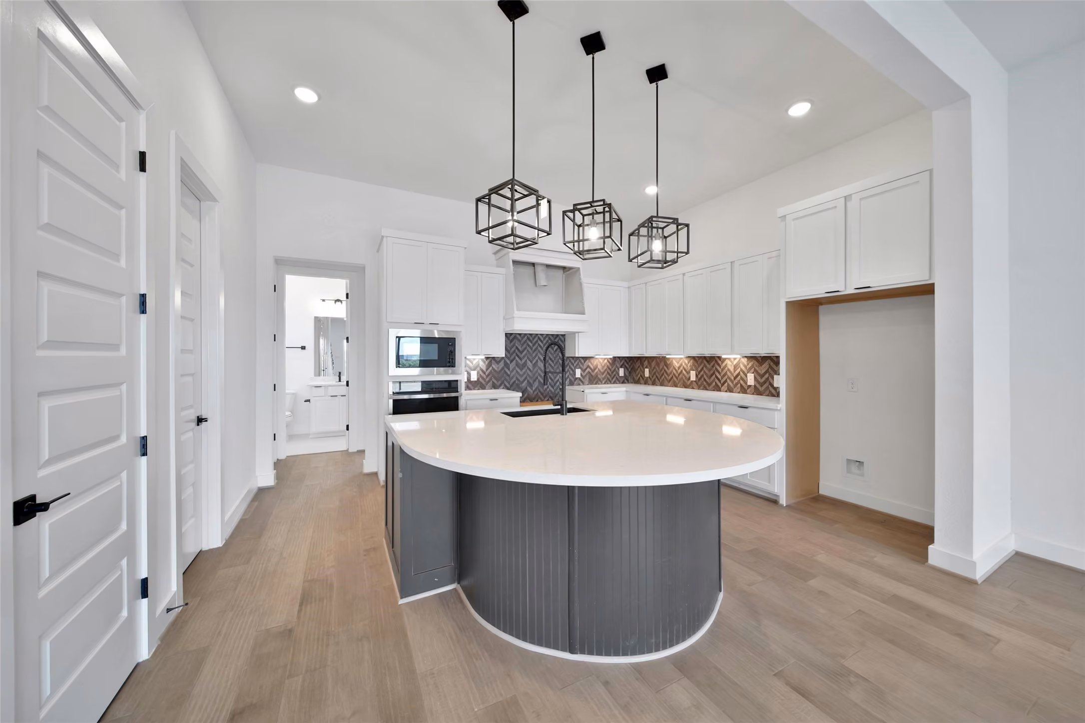 Photo 7 of 4406 Tucker Lane, Seabrook, TX