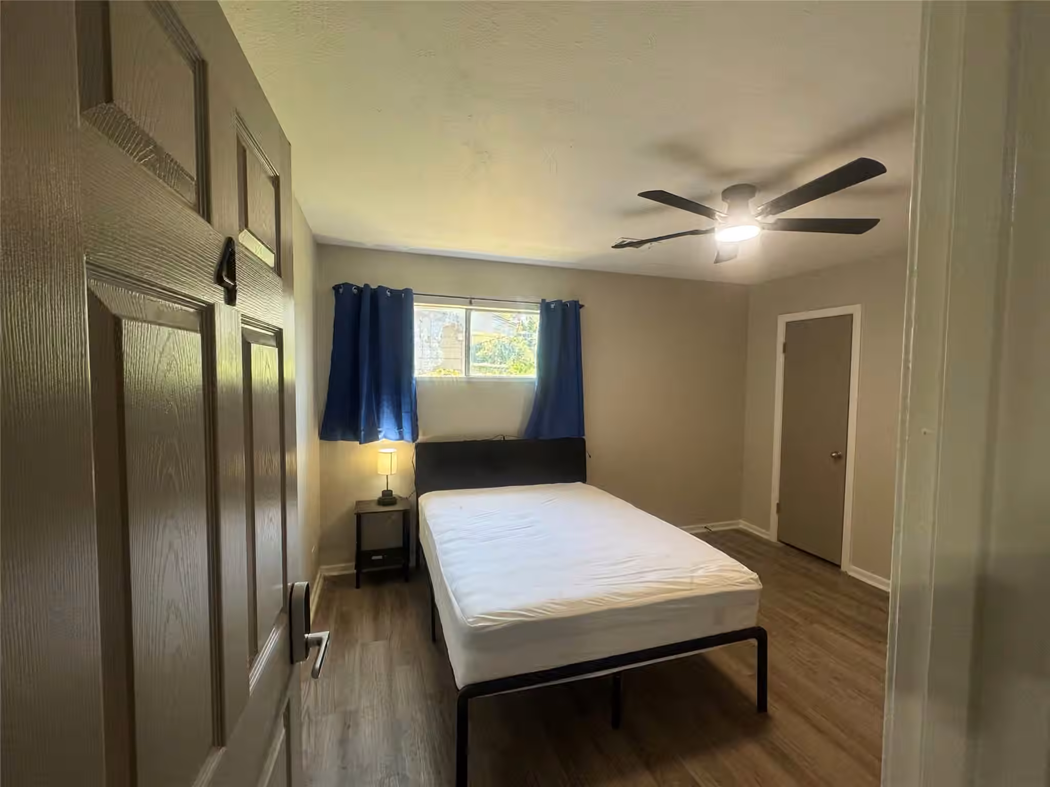 Photo 7 of 5838 Reed Road, Houston, TX
