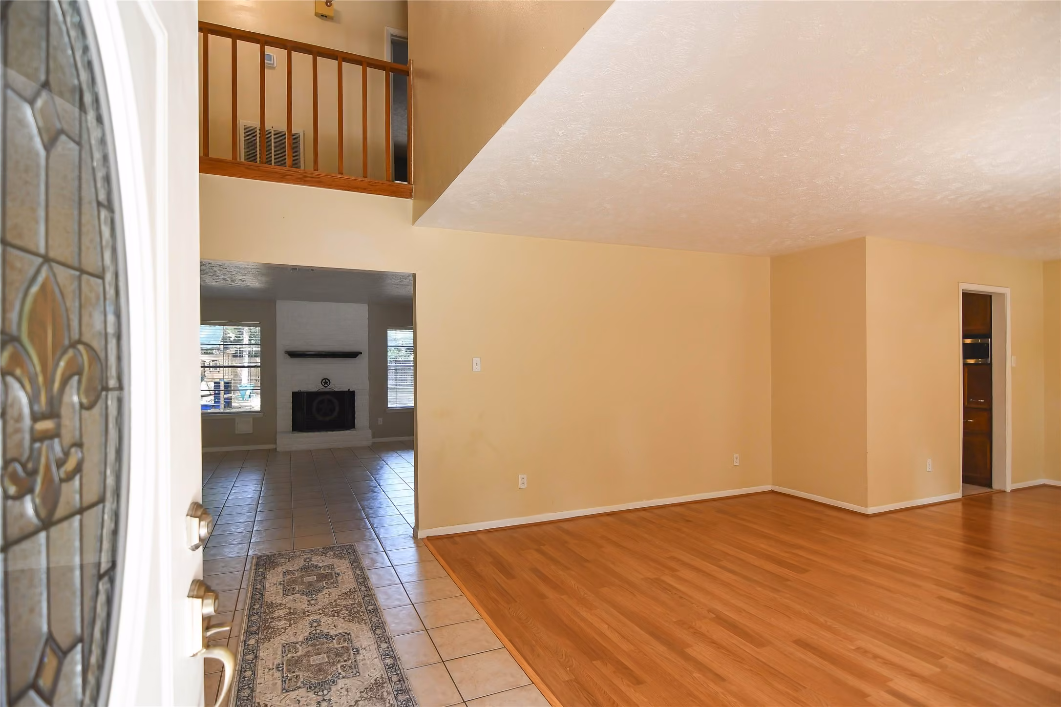 Photo 2 of 2103 Silver Falls Drive, Houston, TX