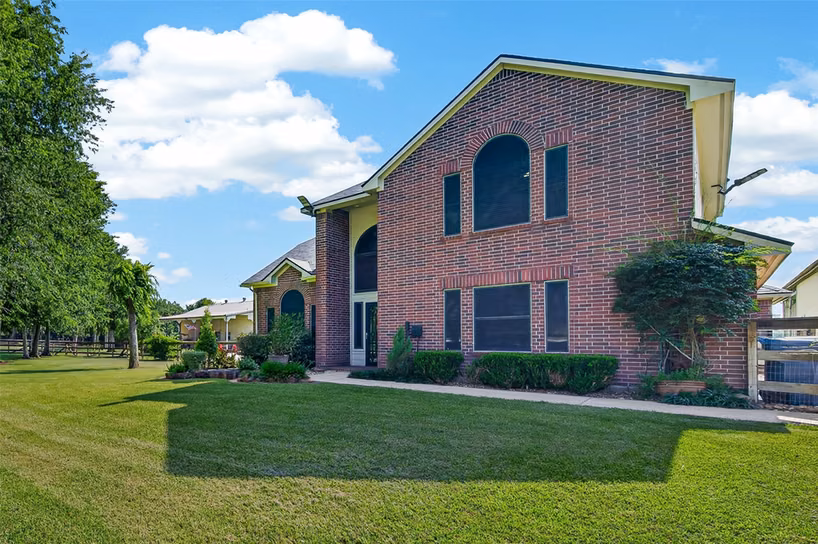 Photo 3 of 3903 Dawn Lane, Richmond, TX