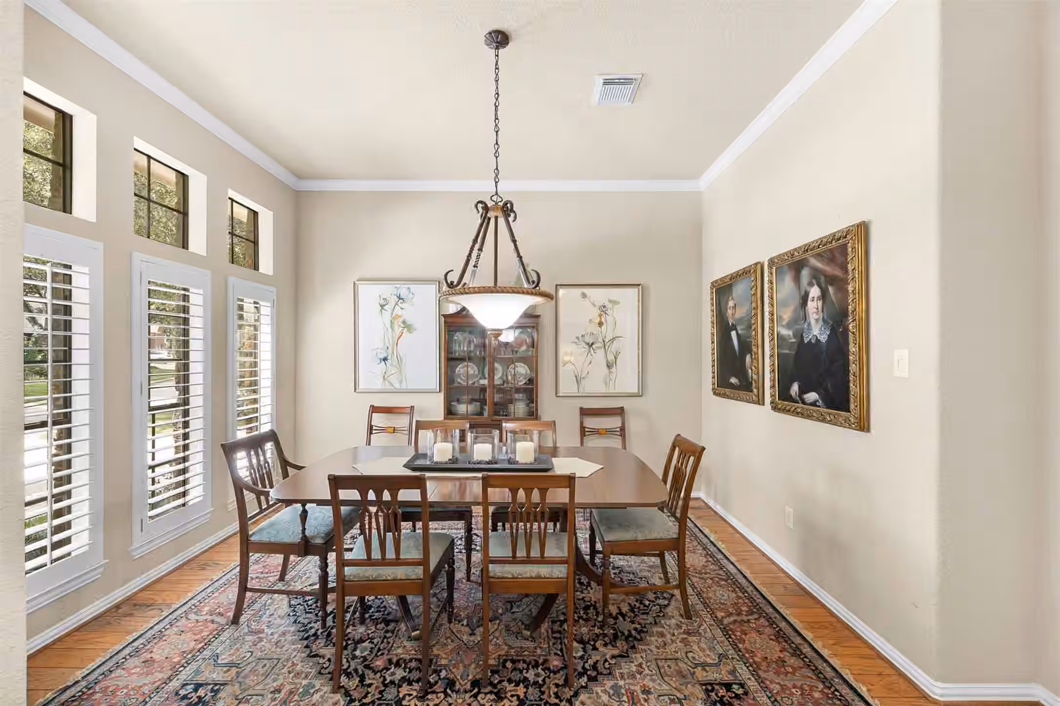 Photo 7 of 62 S Warbler Bend Circle, The Woodlands, TX