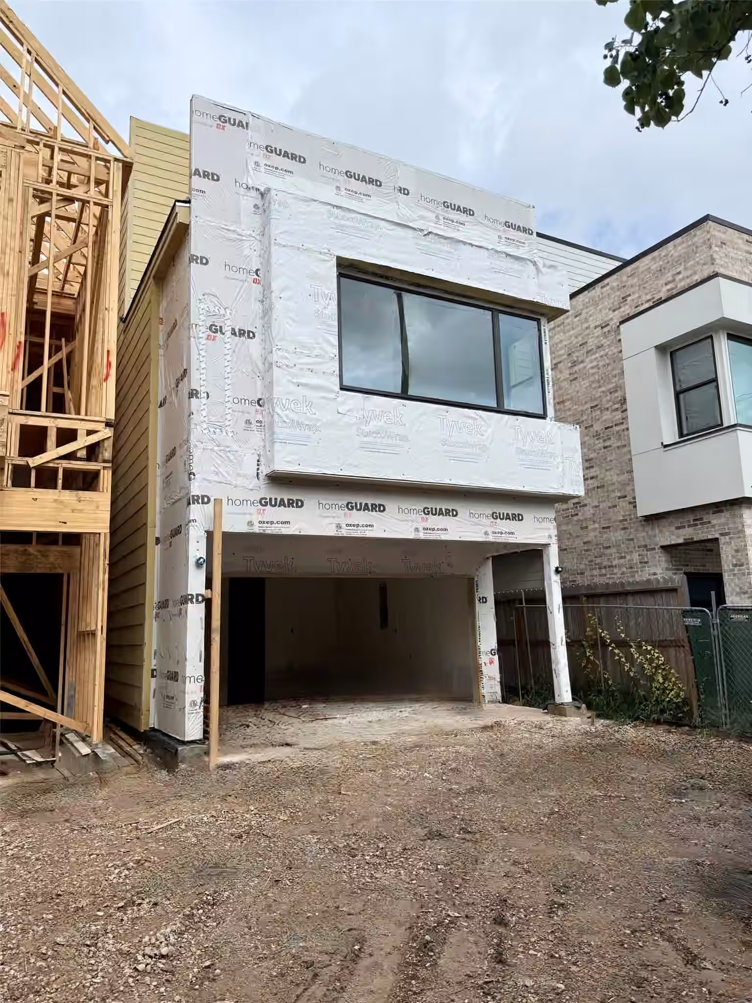 Photo 3 of 2412 ELMEN Street, Houston, TX