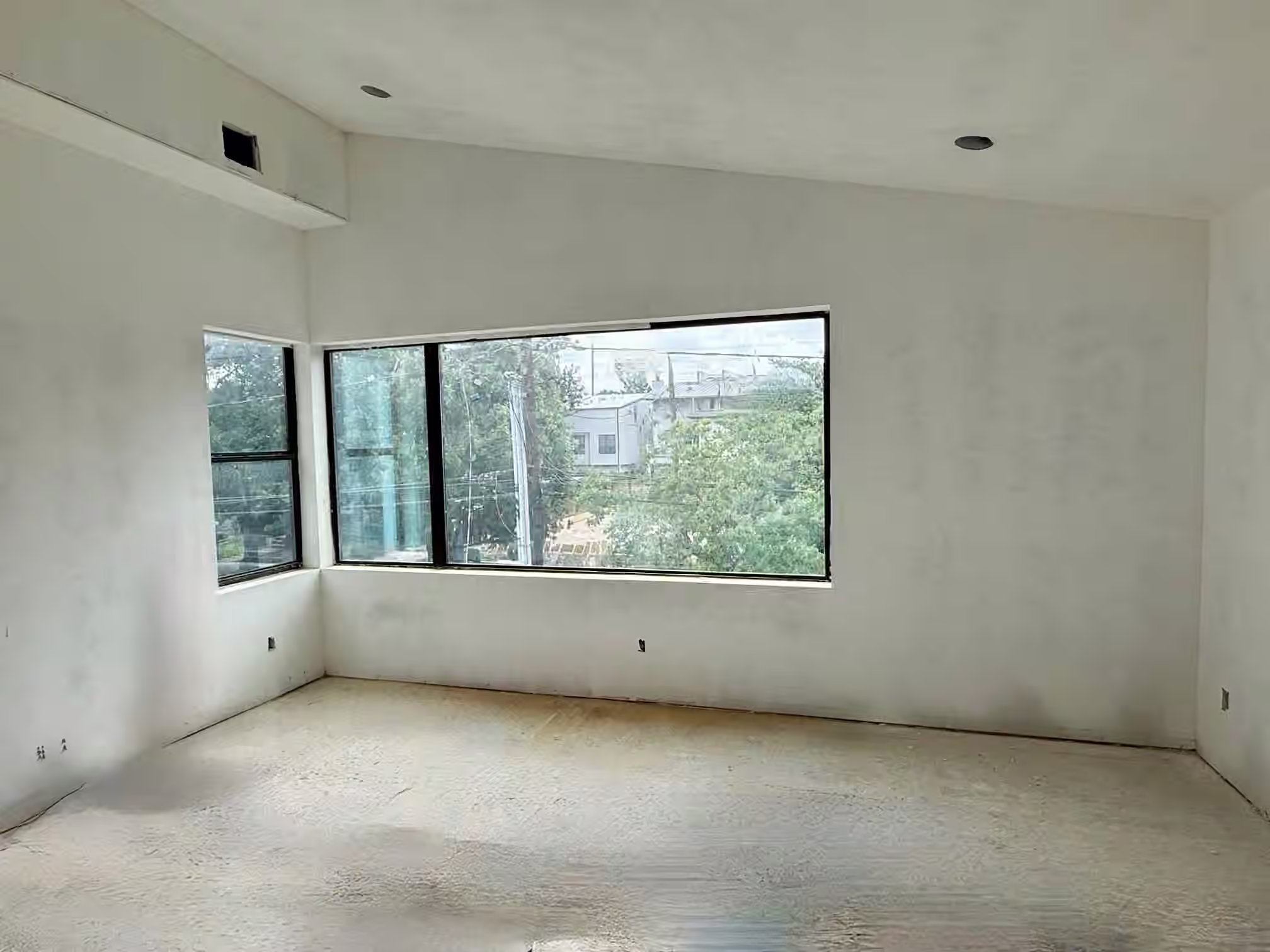 Photo 7 of 2412 ELMEN Street, Houston, TX