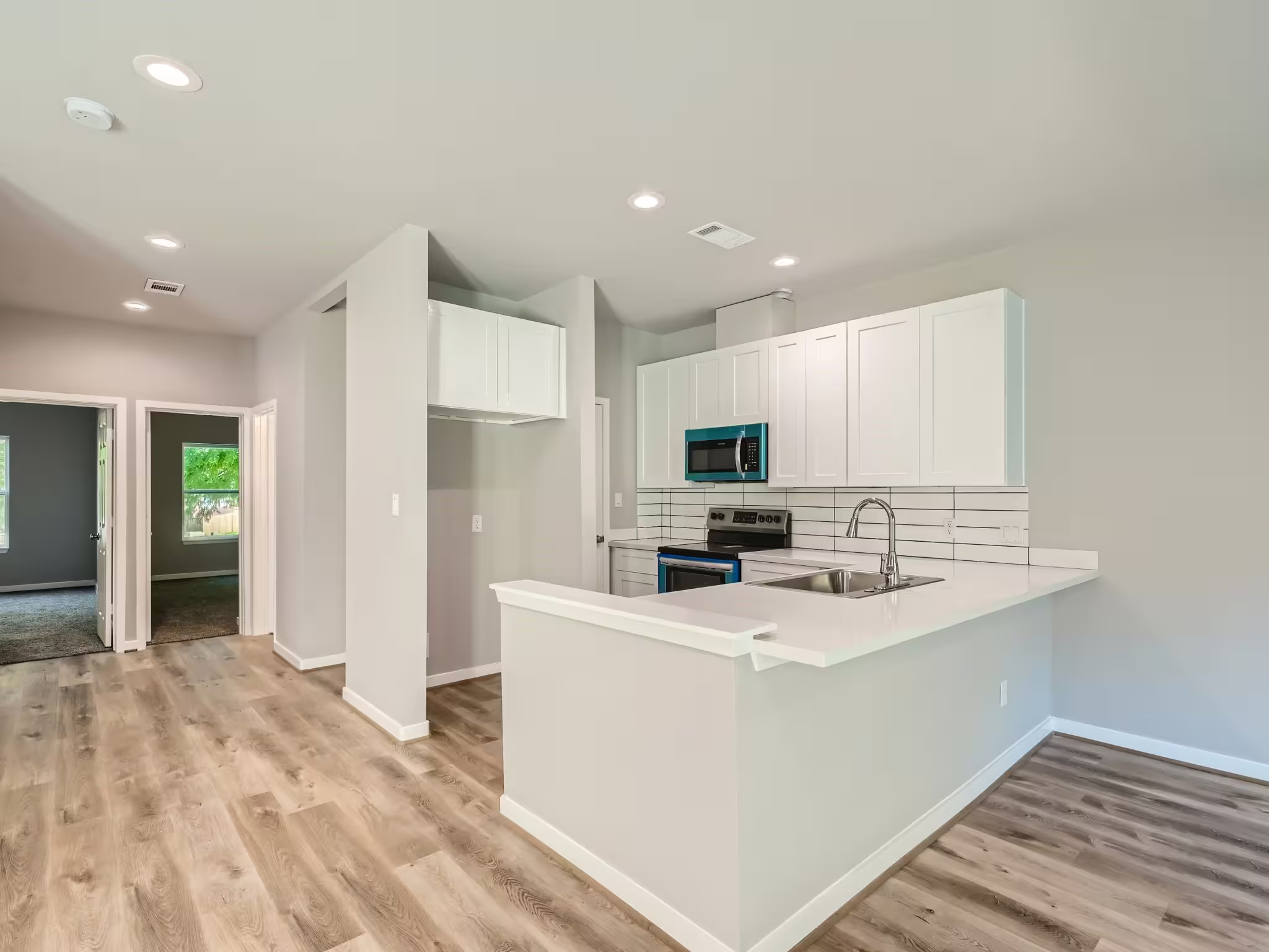 Photo 3 of 12565 Melville Drive 321, Montgomery, TX