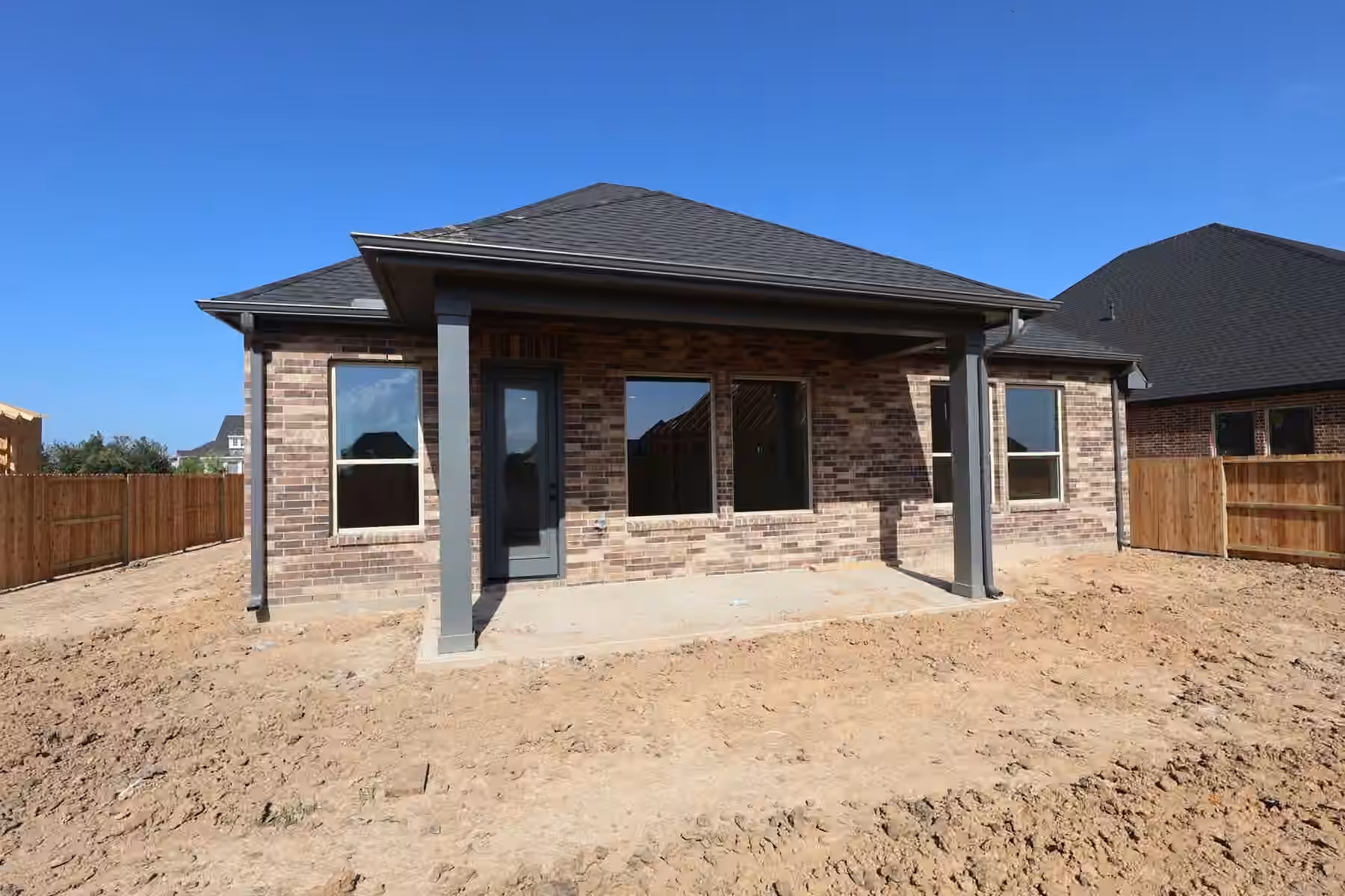 Photo 3 of 4725 Shelby Shore Drive, Texas City, TX