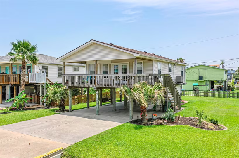 Photo 2 of 4030 Fort Bend Drive, Galveston, TX