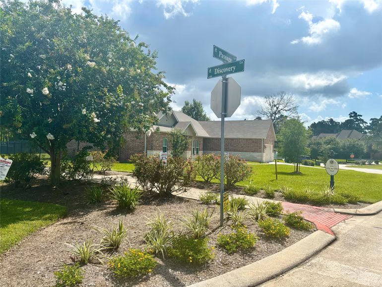 Photo 5 of 3311 Passage Lane, Conroe, TX