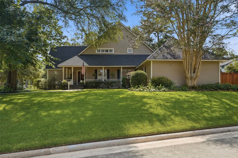 Photo 3 of 5311 Timber Shade Drive, Kingwood, TX