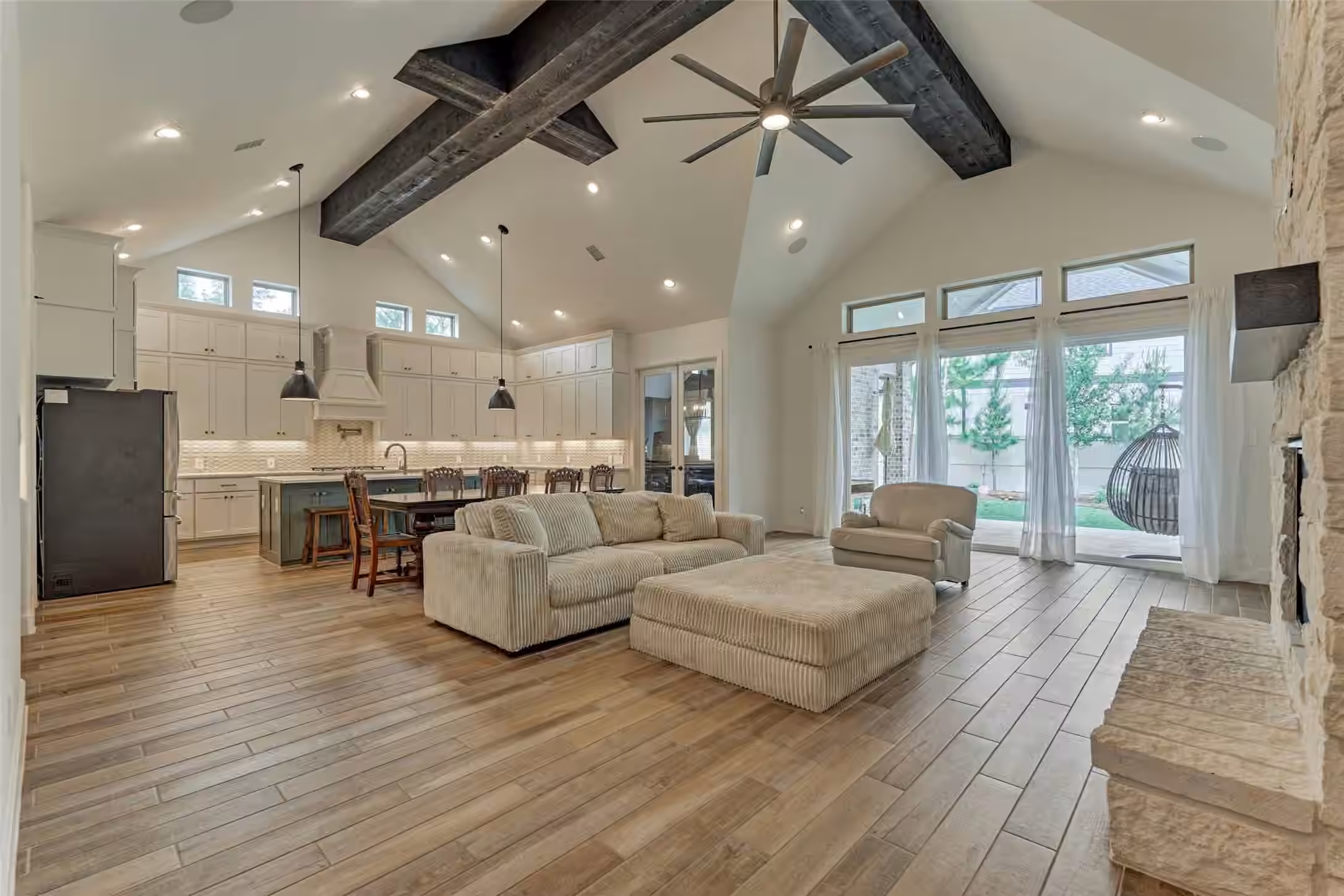 Photo 5 of 15650 Audubon Park Drive, Magnolia, TX