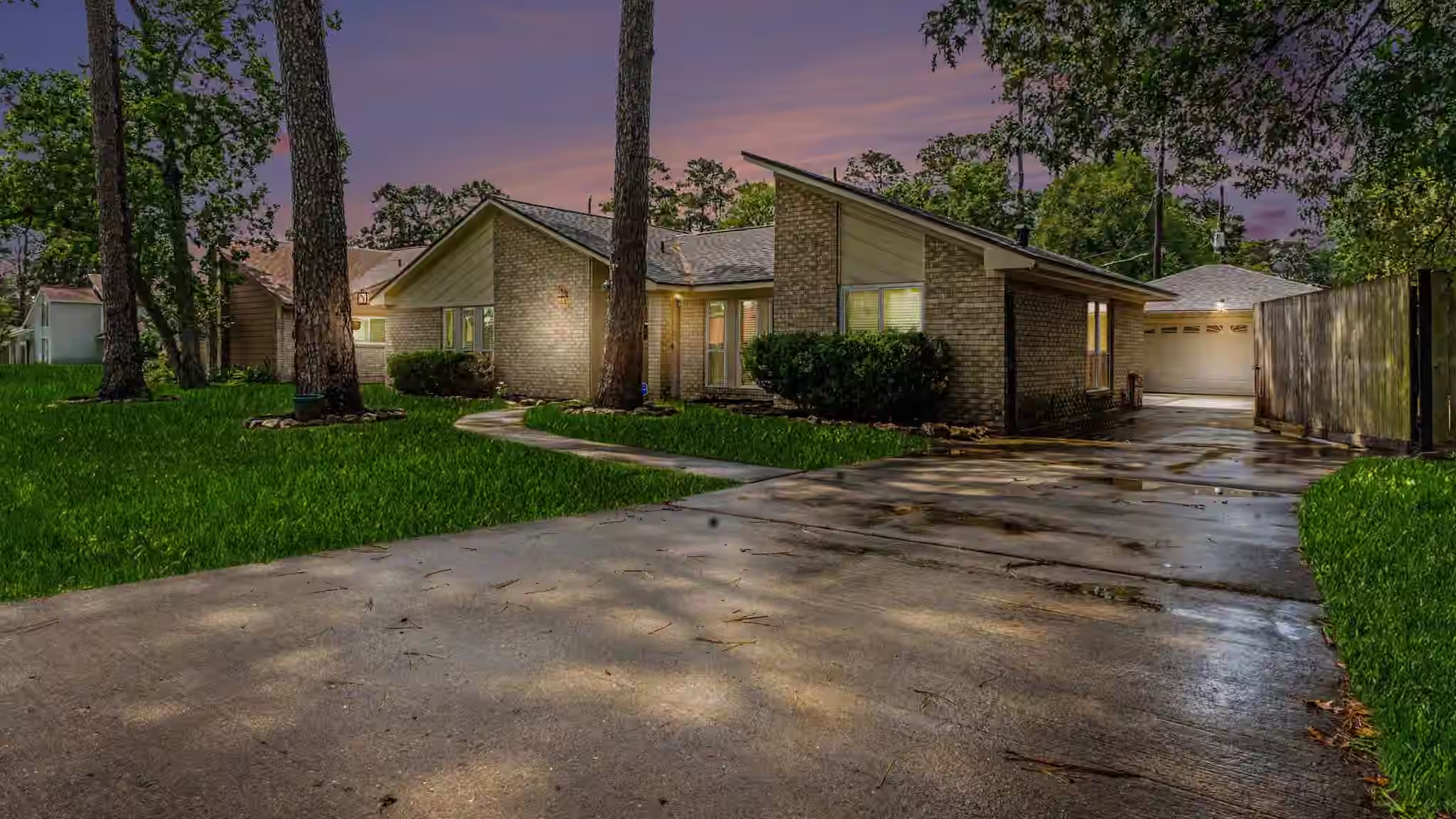 Photo of 9907 Pinehurst Street, Baytown, TX 77521