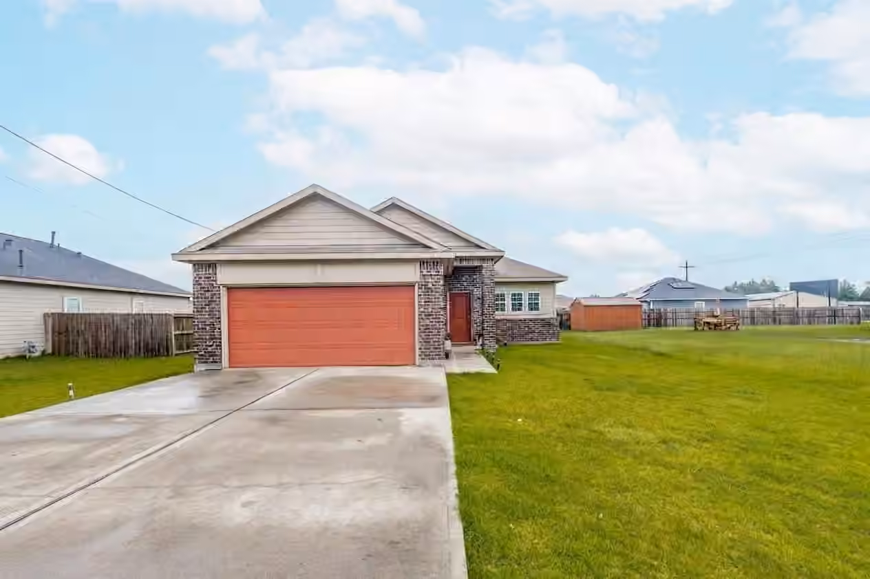 Photo of 743 Road 5109, Cleveland, TX 77327