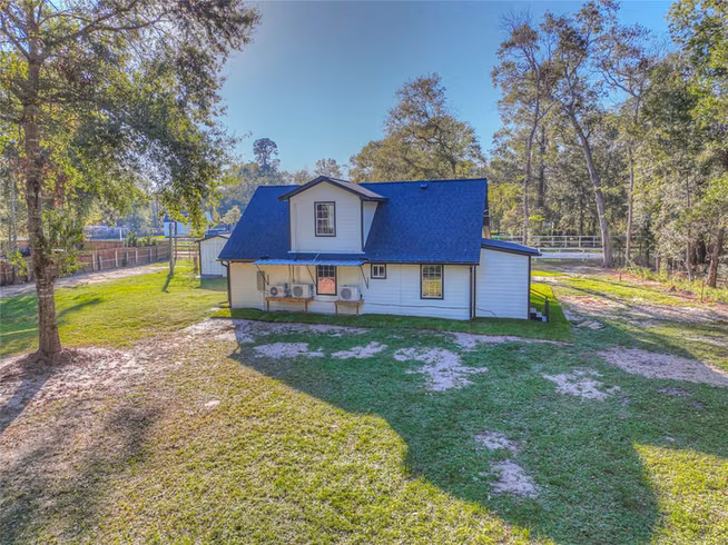 Photo 4 of 420 Oak Forest Drive, Shepherd, TX