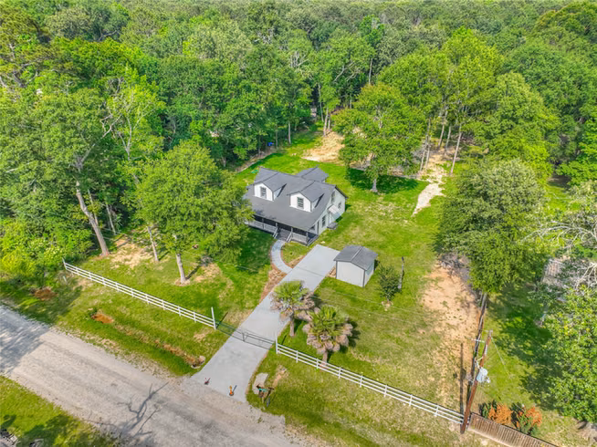 Photo 7 of 420 Oak Forest Drive, Shepherd, TX
