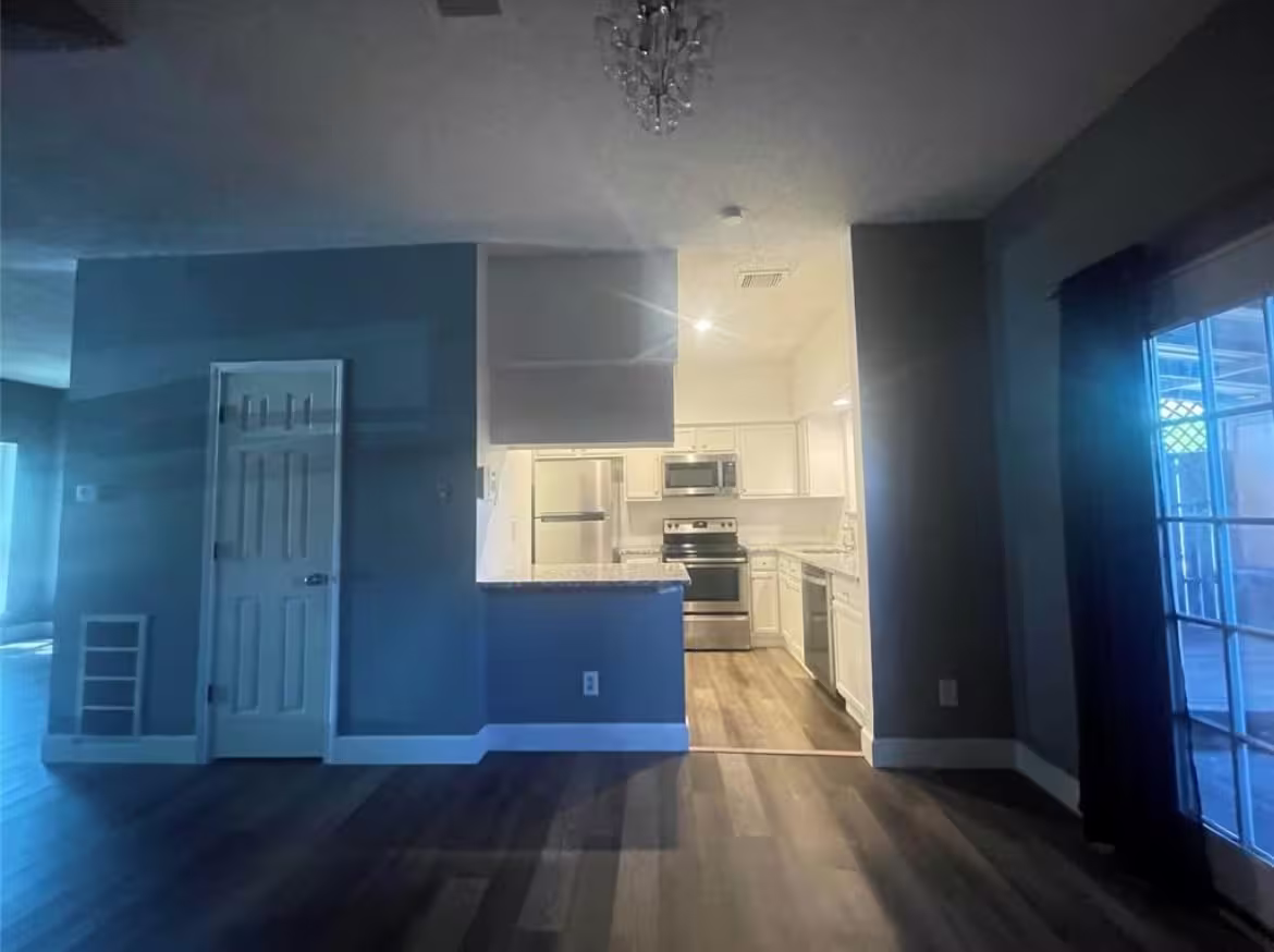 Photo 7 of 12300 Brookglade Circle 93, Houston, TX