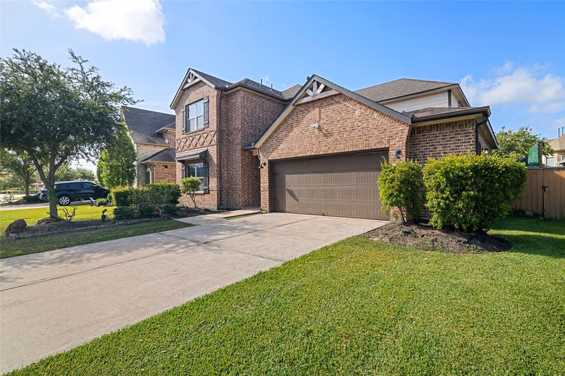 Photo 3 of 2732 Rogliano Lane, League City, TX