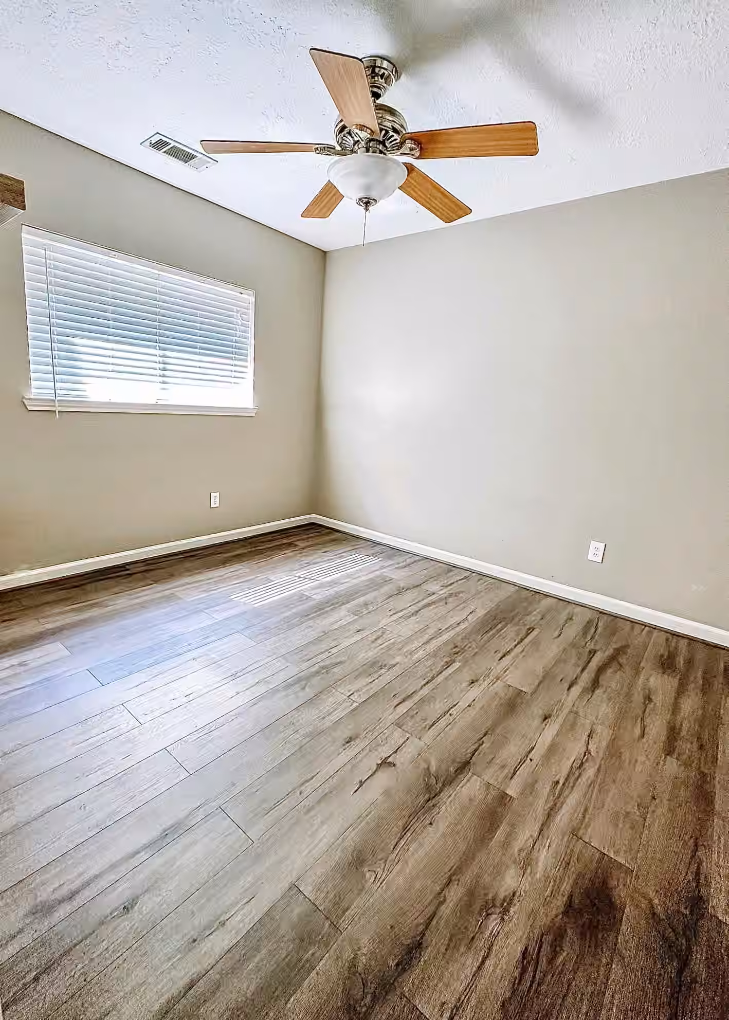 Photo 5 of 20810 Camphor Tree Drive, Katy, TX