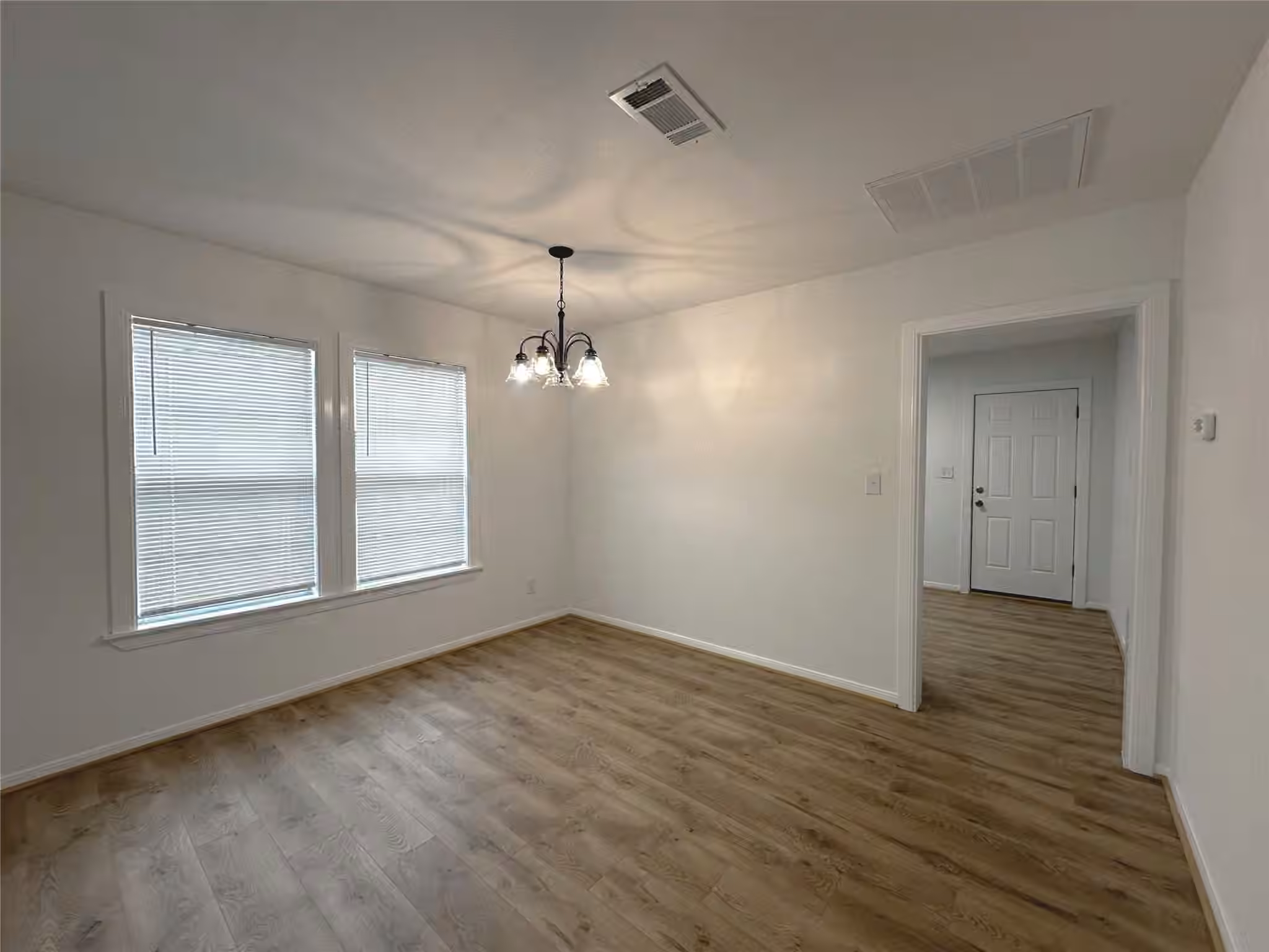 Photo 6 of 1010 Palestine Street, Conroe, TX