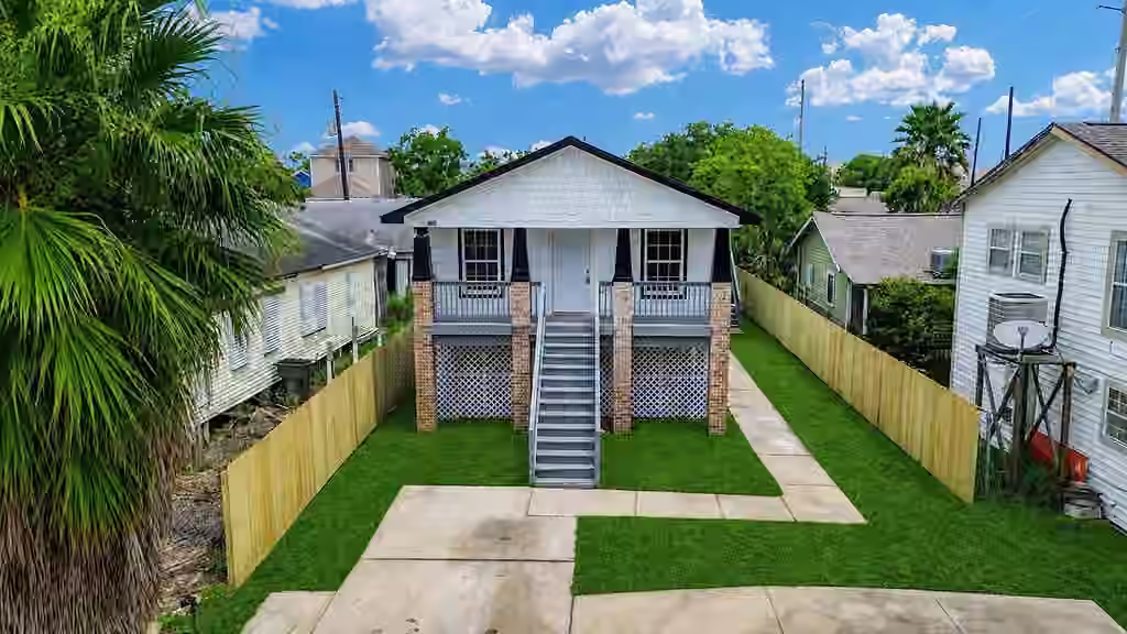Photo of 5306 Avenue M 1/2, Galveston, TX