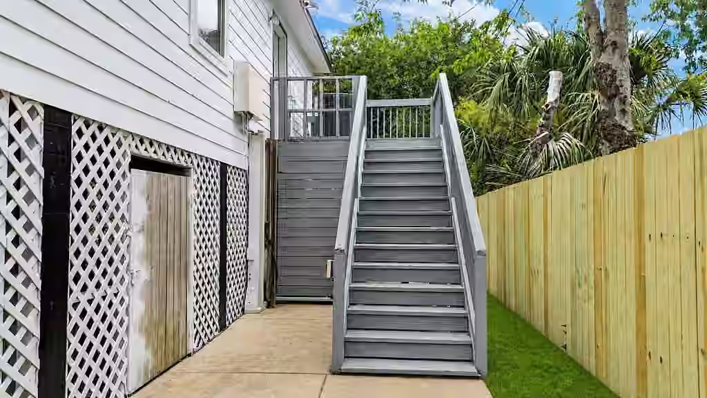Photo 3 of 5306 Avenue M 1/2, Galveston, TX