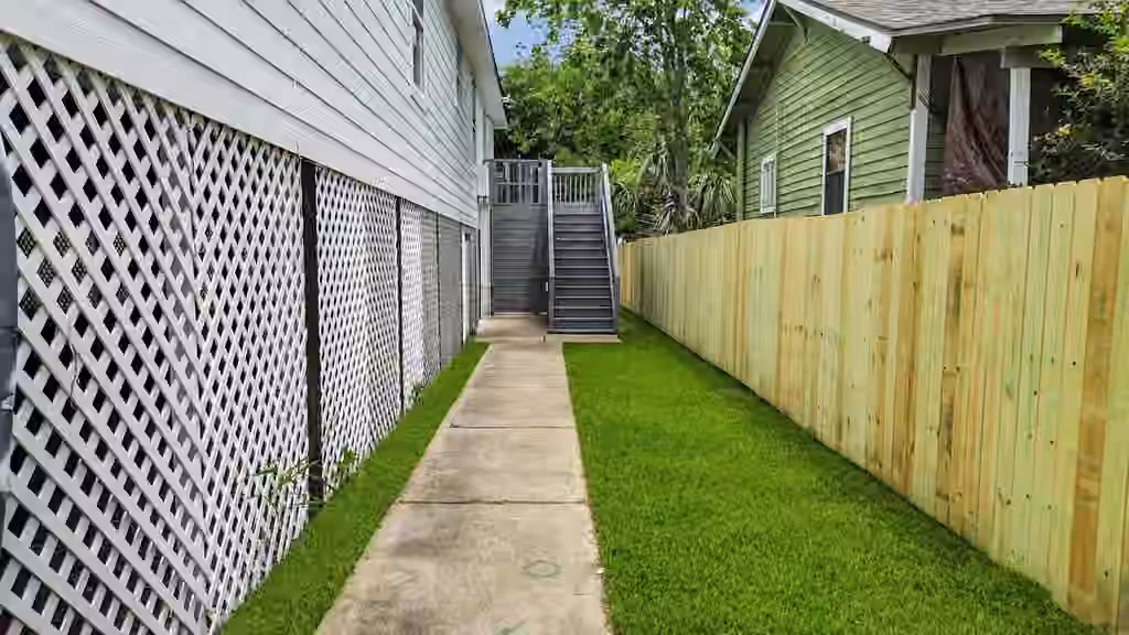 Photo 4 of 5306 Avenue M 1/2, Galveston, TX