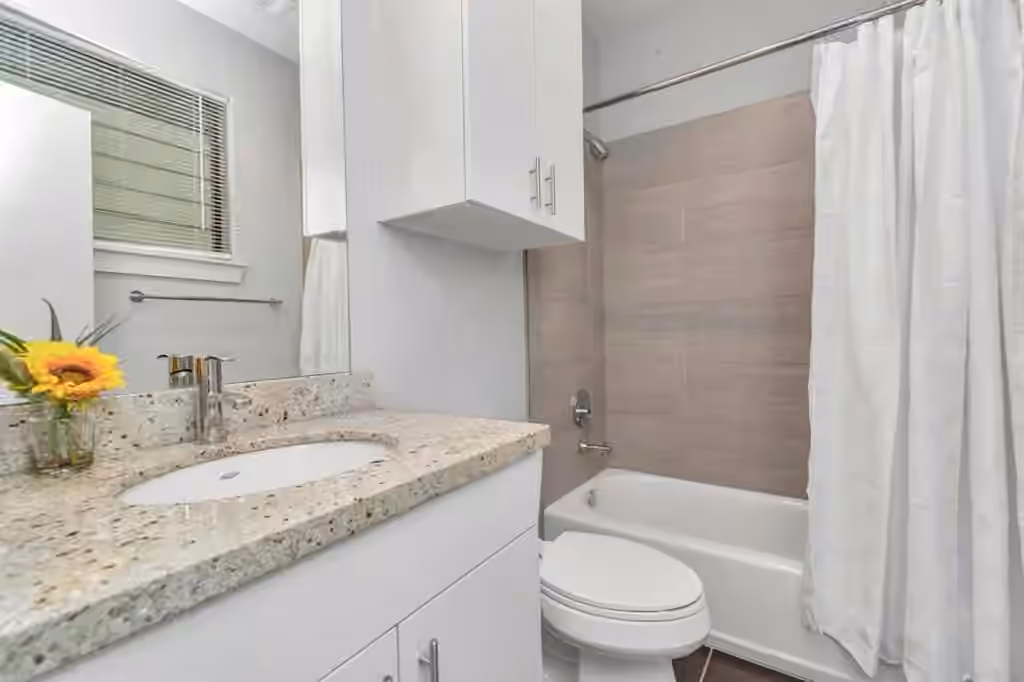 Photo 6 of 2119 Hadley Street, Houston, TX