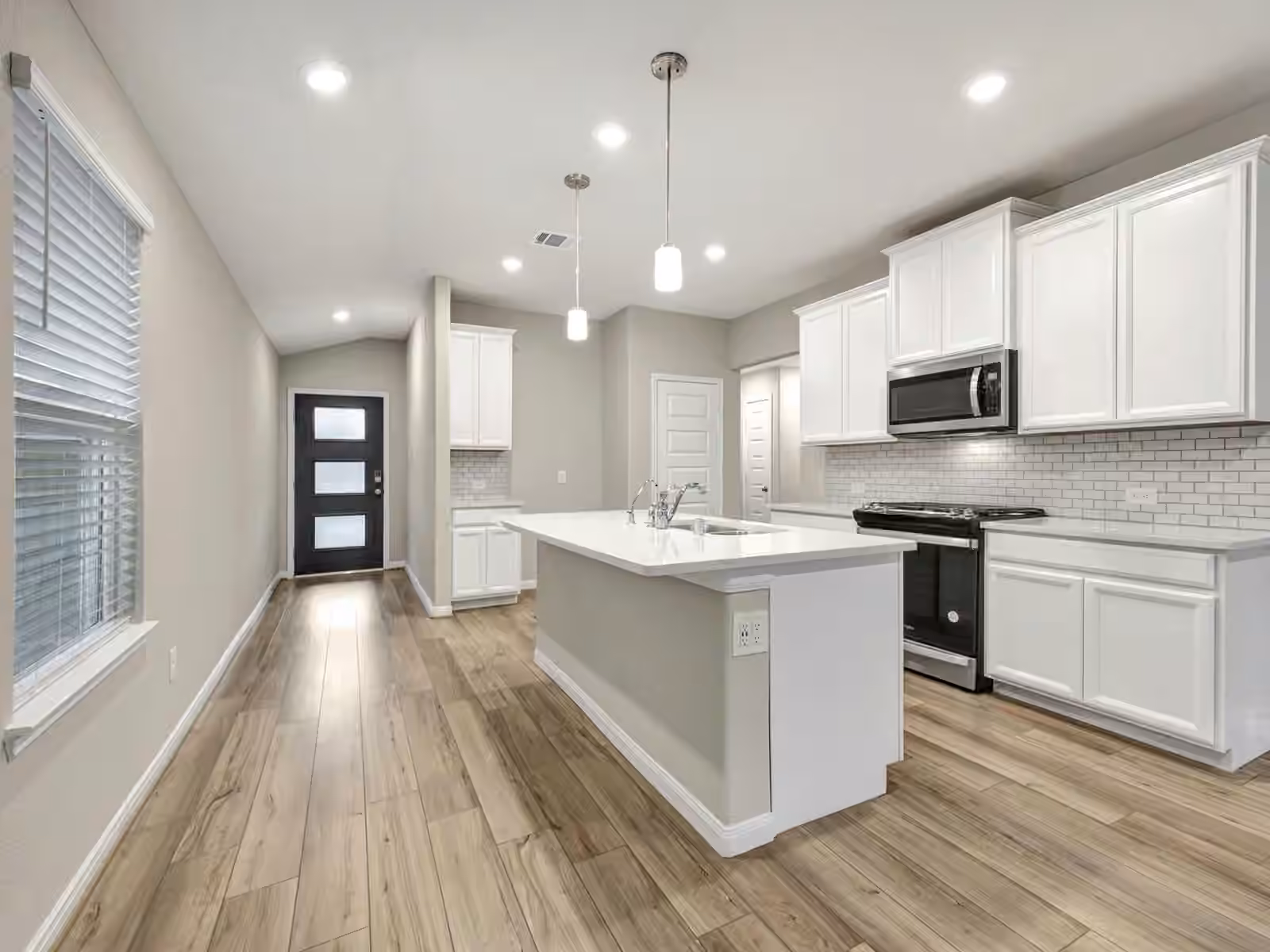 Photo 7 of 5603 Andesine Drive, Houston, TX