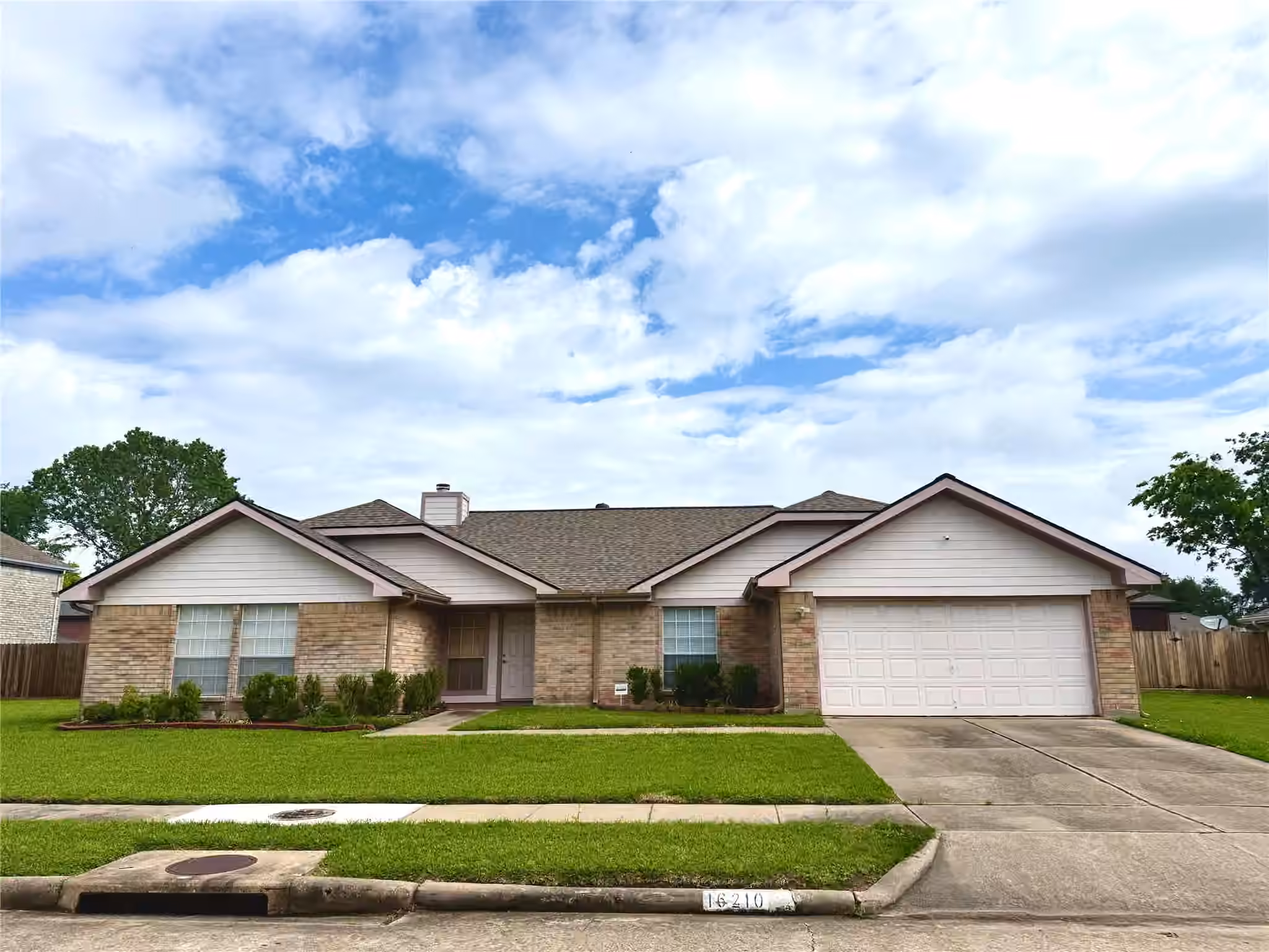 Photo 3 of 16210 Canario Drive, Houston, TX