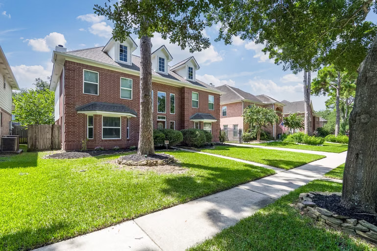 Photo 2 of 8814 Apple Mill Drive, Houston, TX