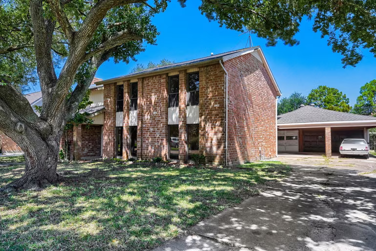Photo 3 of 10139 Sagemill Drive, Houston, TX