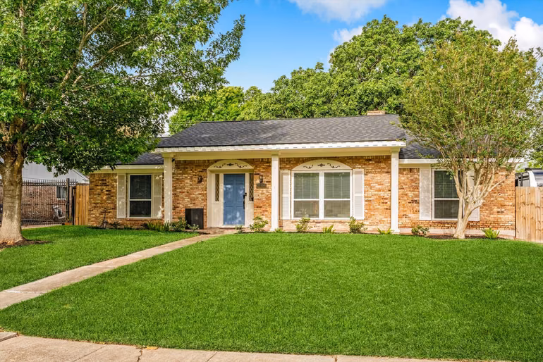 Photo of 11314 Hillcroft Avenue, Houston, TX 77035