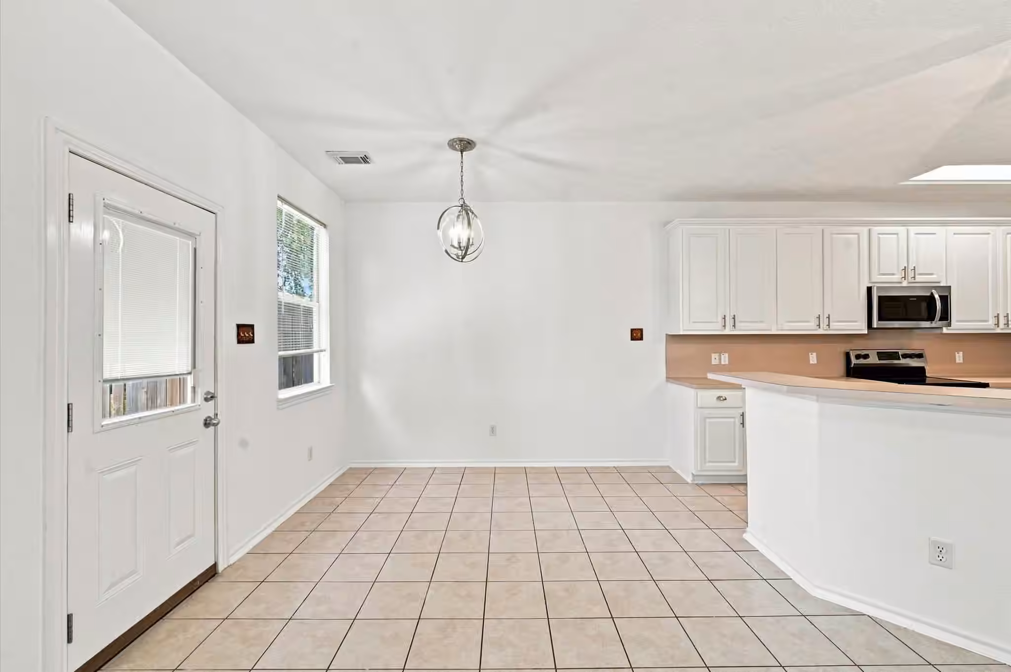 Photo 6 of 16122 Sandy Path Lane, Houston, TX