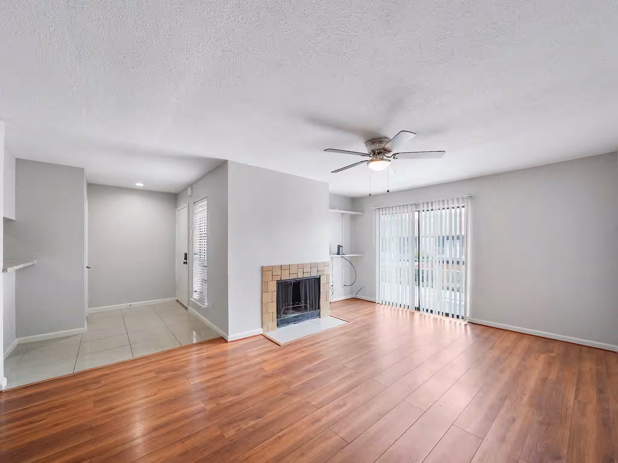 Photo 7 of 6633 W Airport Boulevard 1106, Houston, TX