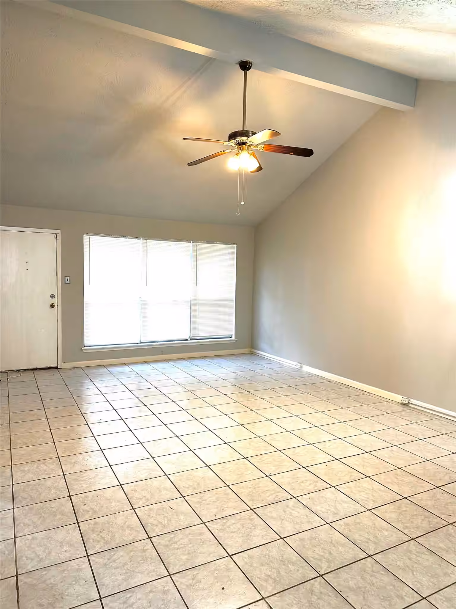 Photo 4 of 2351 Spring Dusk Lane, Spring, TX