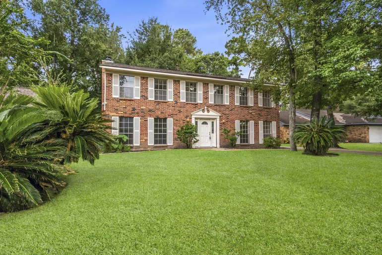 Photo 3 of 3210 Village Park Drive, Houston, TX