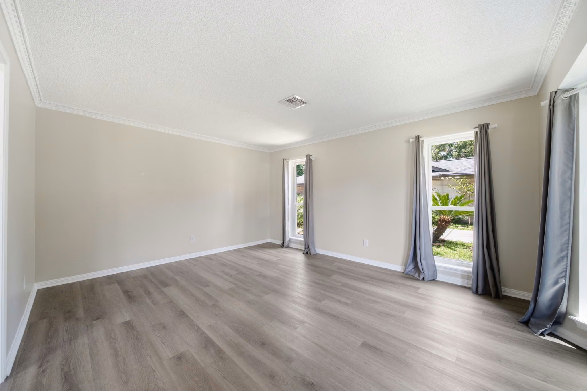 Photo 7 of 626 Magic Oaks Drive, Spring, TX
