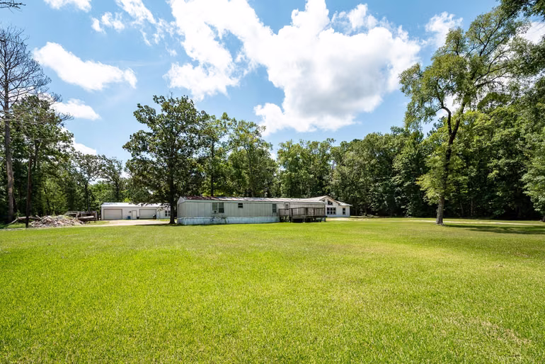 Photo 4 of 400 Coway Rd, Livingston, TX
