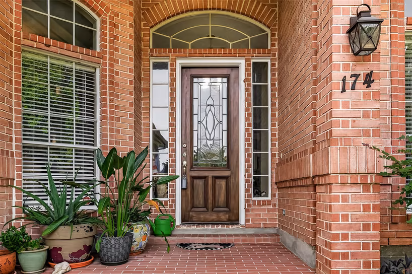 Photo 2 of 174 Park Way, Conroe, TX